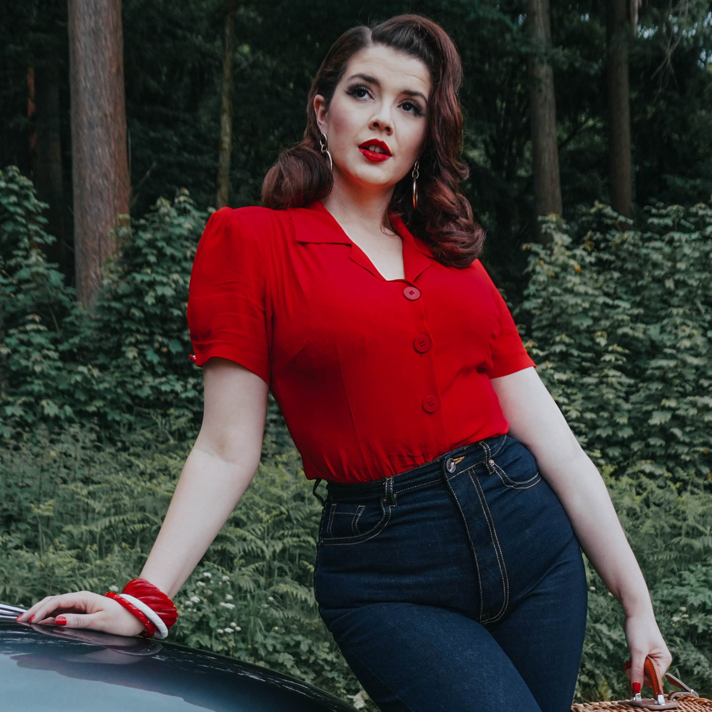 Grace Blouse in Lipstick Red