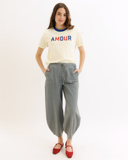 We Love It Tee - Final Sale