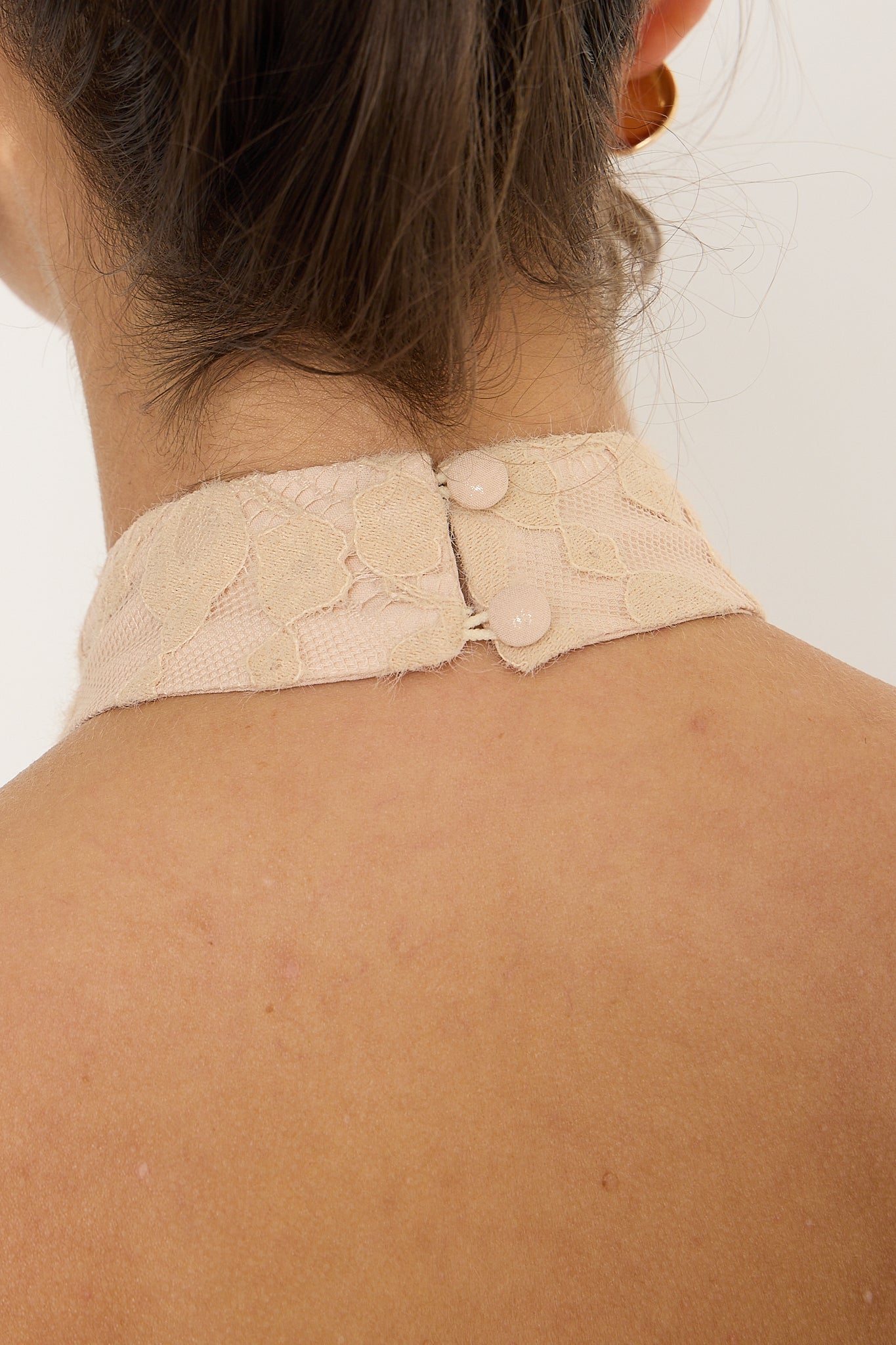 Sydney Lace Halter Top | Beige