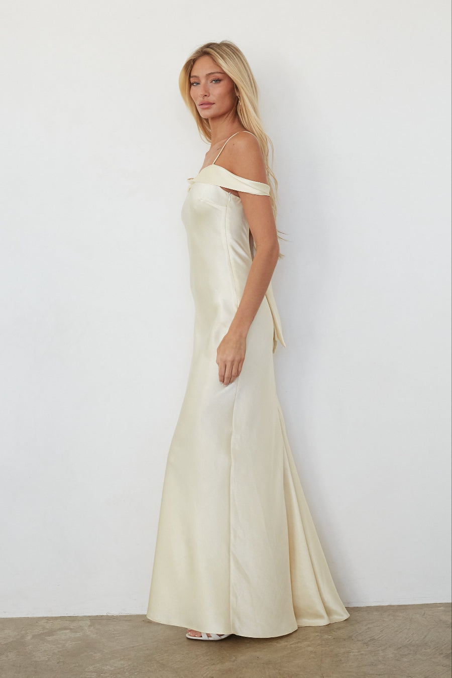 Aileen Off the Shoulder Maxi Dress