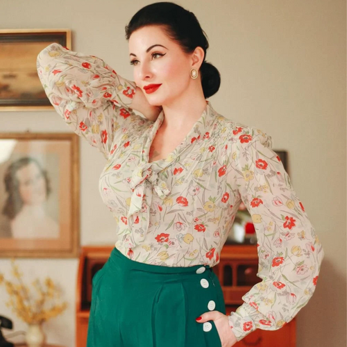 Eva Blouse in Georgette Poppy Print