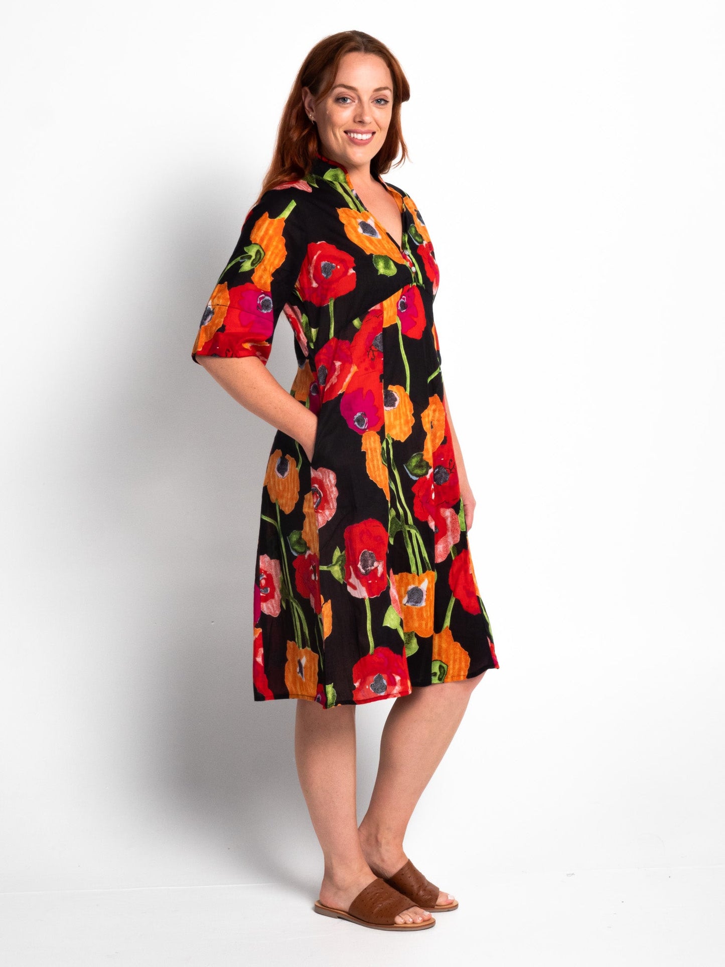 Mareeba Dress Half Sleeve in Black Poppies
