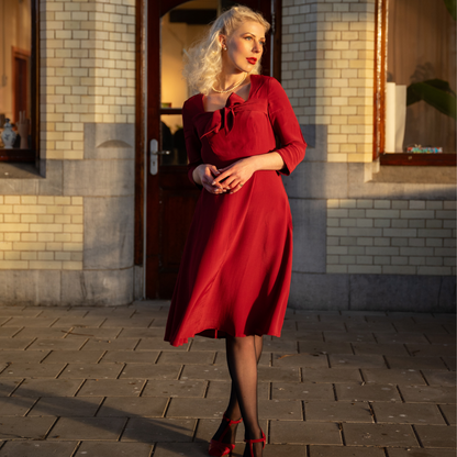 Joyce Dress in Windsor Wine