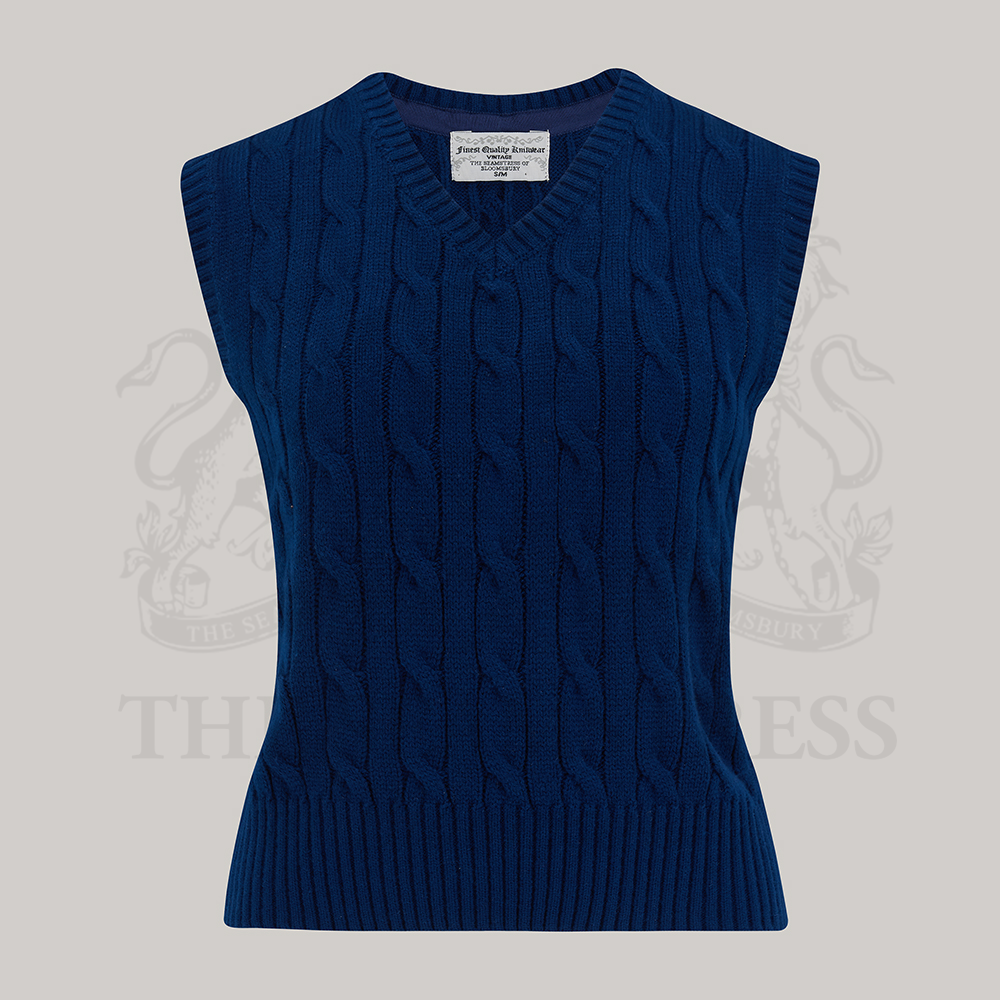 Cable Knit Slipover in Navy