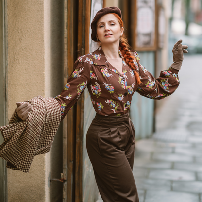 Poppy Blouse in Brown Floral Dancer