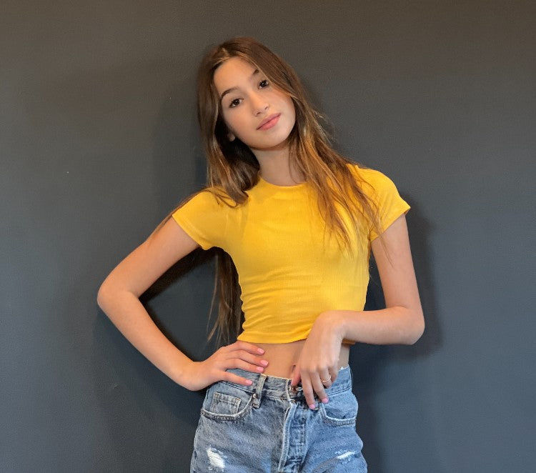 TWEEN LIVI CAMP RIBBED TEE